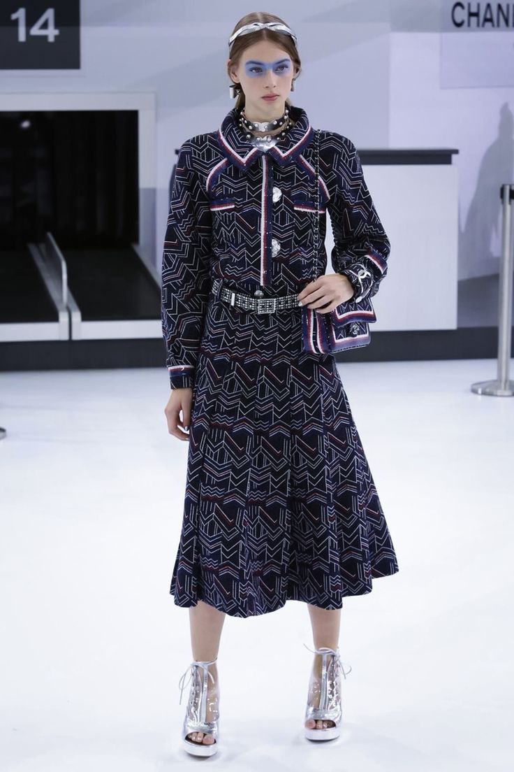 Chanel Fashion Show, Ready to Wear Collection Spring Summer 2016 in Paris